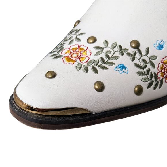Comfort EST. 1946 Cream Pointed Toe Embroidered Western Mules Size 9M - Picture 4 of 9